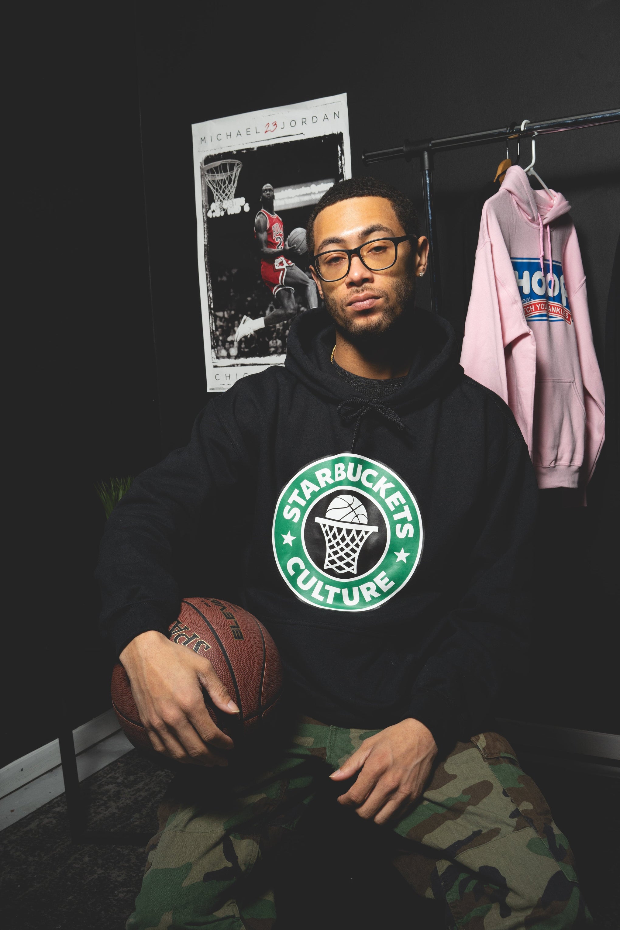 Star buckets hoodie Clearance